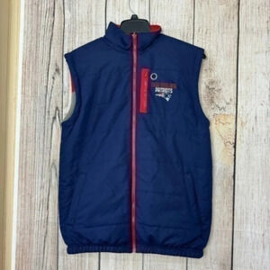 NFL New England patriots Boys Reversible Puffer vest size XL 18-20